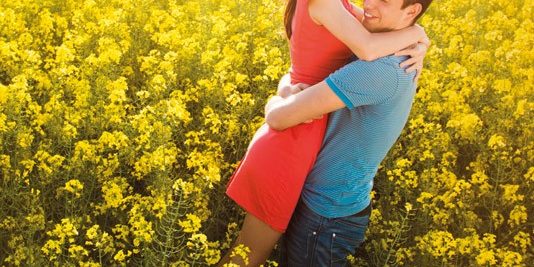 Tantra für Paare, Wiese, Glücklich